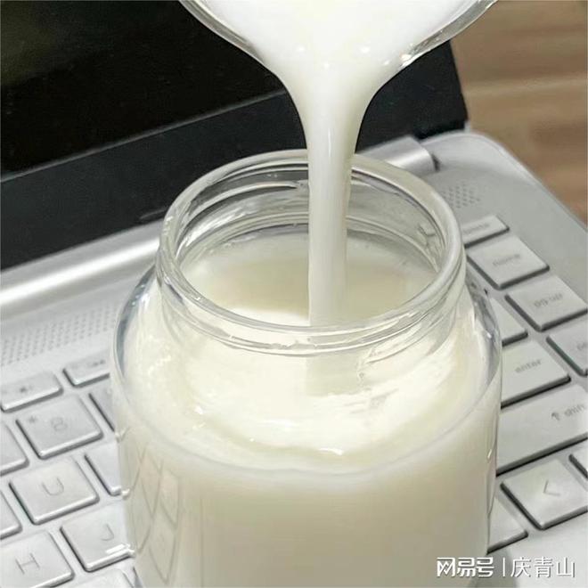 驼奶粉哪个品牌最好挑选驼奶粉的品牌秘诀(图3)