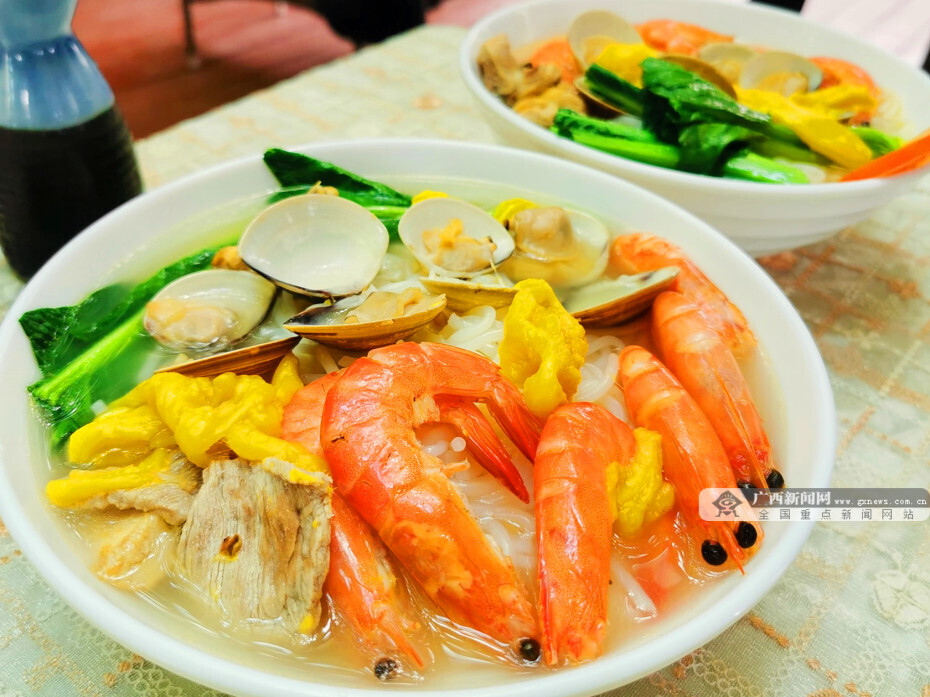 开云电竞:防城港海鲜粉再添新成员“菠萝菠萝蜜”海鲜粉令人回味无穷