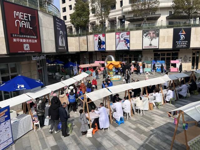 开云电竞入口:做大“朋友圈”做强“共同体”这个街区迈上区域共治新台阶(图2)