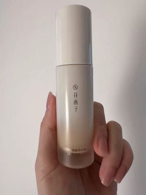 天然植萃加持花西子好气色粉底液美颜还养肤(图3)