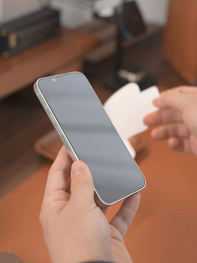 开云电竞入口:苹果官宣：SE4下周四见！(图3)