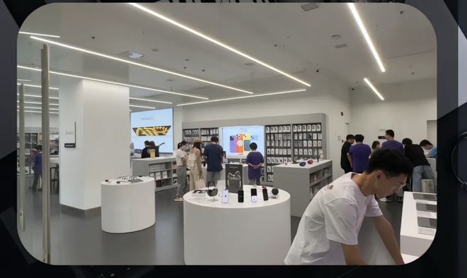 开云电竞:iPhone线下实体店真假怎么区分?哪个靠谱?(图2)