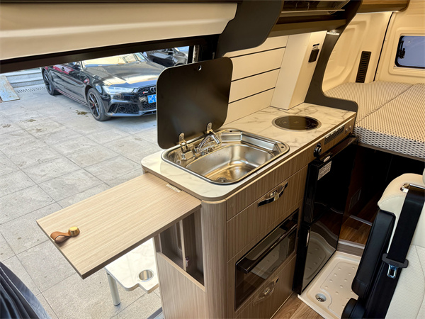 瑞弗启界R500房车25款发布：全新内饰配色多项细节升级(图8)