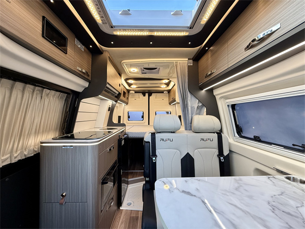 瑞弗启界R500房车25款发布：全新内饰配色多项细节升级(图6)