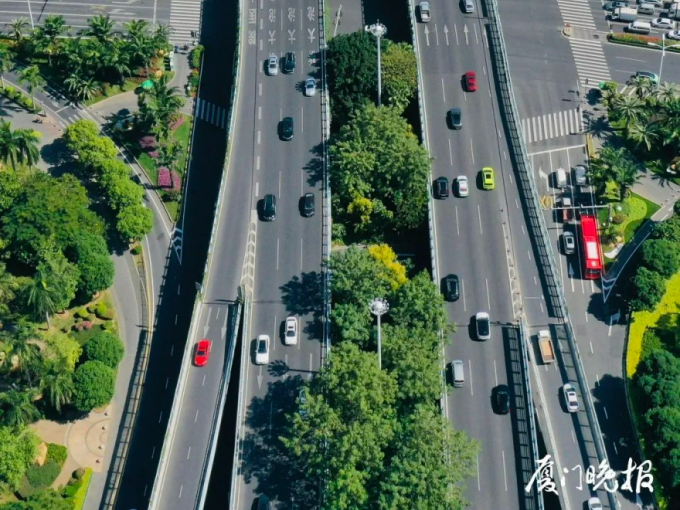 开云电竞app:千项文旅活动、五大宠粉福利、九条惠民措施……事关厦门“五一”！(图4)