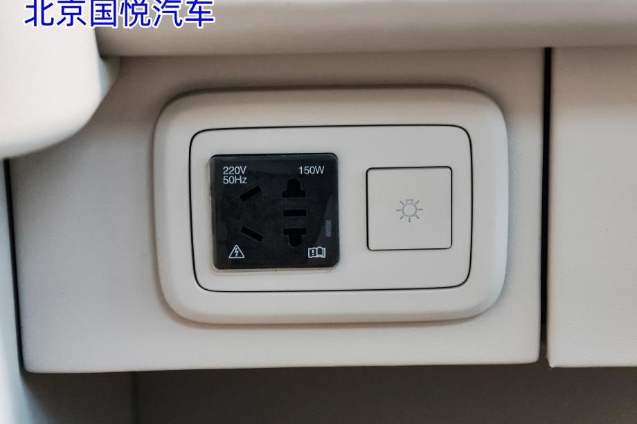 开云电竞入口:新疆阿克苏红旗国悦17座旗舰版报价总部电话(图5)