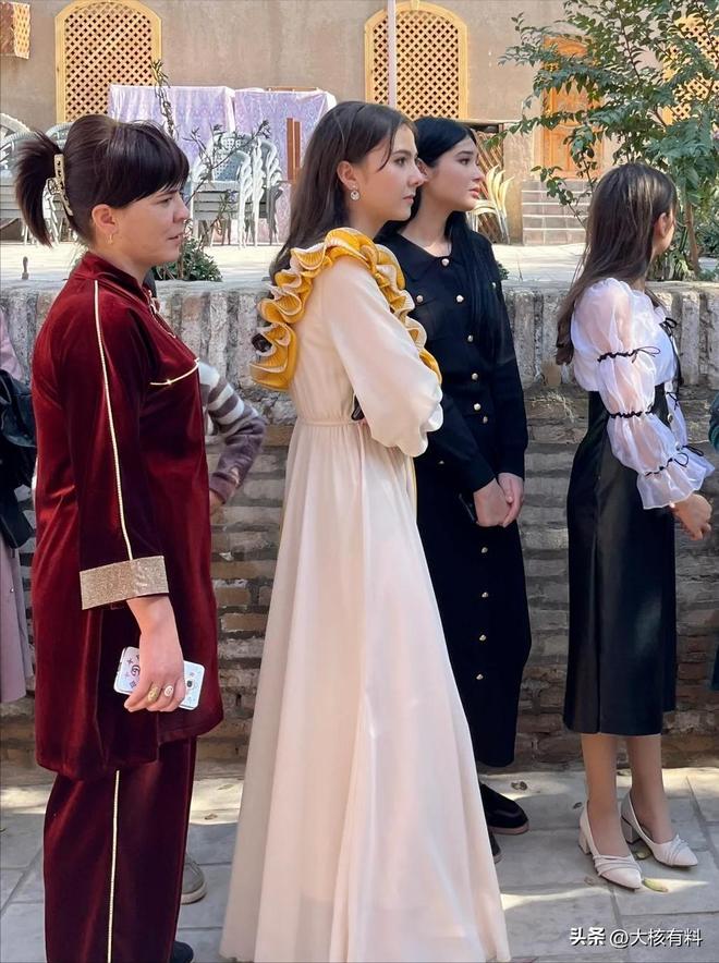 开云电竞入口:中乌免签生效！曾是苏联社会主义样板混血美女遍地对华很友好(图10)