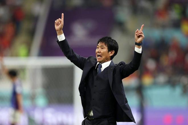 开云电竞入口:热闻让二追三！日本男足3-2逆转巴西终结36年不胜纪录！(图8)