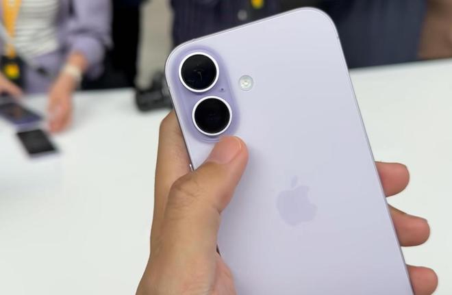 iPhone17跌至“新低价”512GB开云电竞价格更亲民了果粉终于等到了(图3)