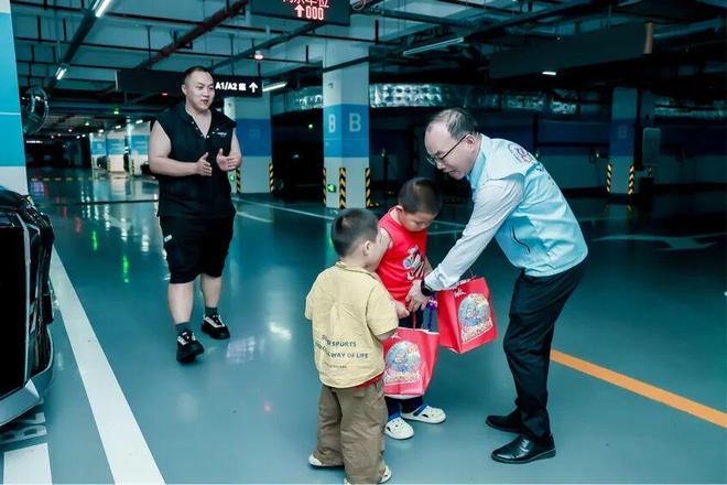 三亚春节成绩单:33129万人次!8957亿元!(图13)