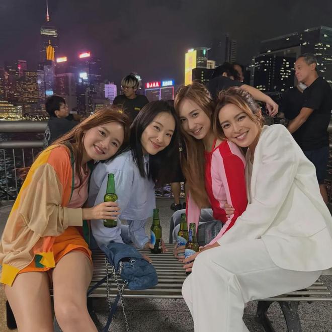 TVB收視丨《臥底嬌娃》結局開播以來最高《東張西望》續踞榜首(图2)