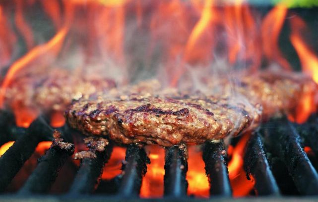 kaiyun开云电竞:动物蛋白的“王者归来”：从植物基溃败到GLP-1驱动的新狂欢(图1)