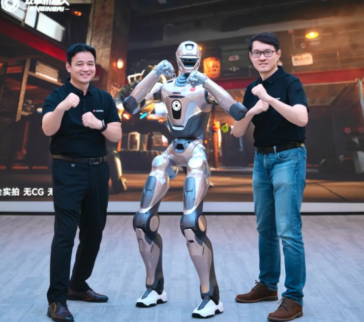 泄露用户隐私！曝某AI助手将B用户简历发给A；苹果更换CEO原因曝光；微信宣布5国可用微信支付；航旅纵横「崩」了一天借钱功能却正常(图5)