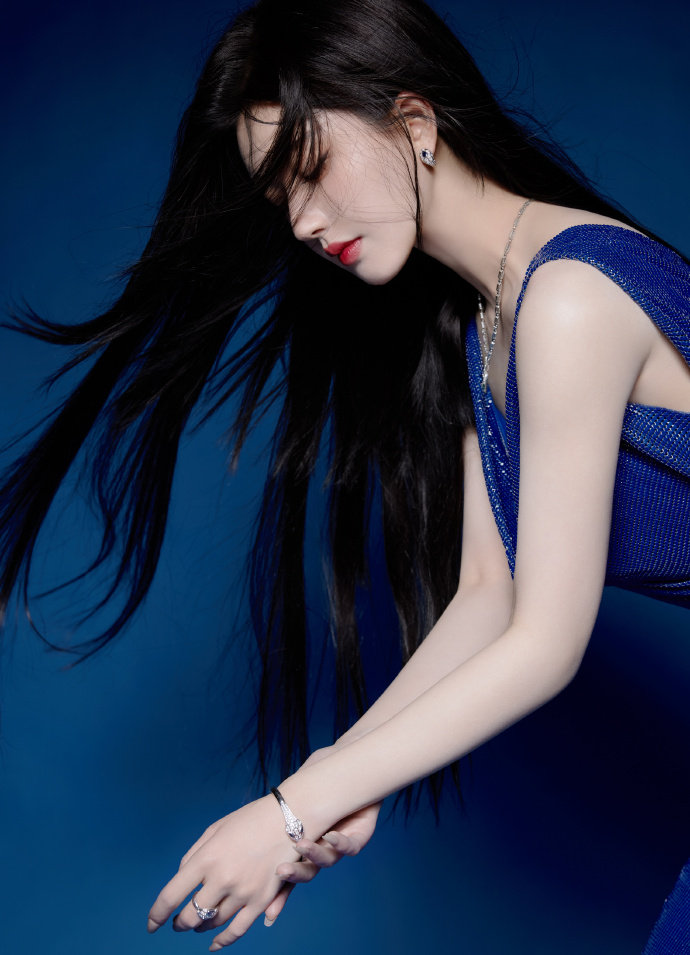 开云电竞:东北45岁露脸这声音也没谁了(图1)